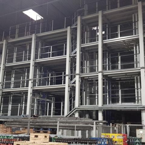 Stahlkonstruktion im 2 Demontage Abschnitt